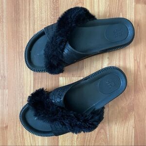 Joe’s Faux‎ Fur black Comfort Slide Sandals